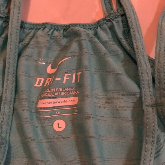Nike dri-fit teal tank top. Size L. - Picture 3 of 4